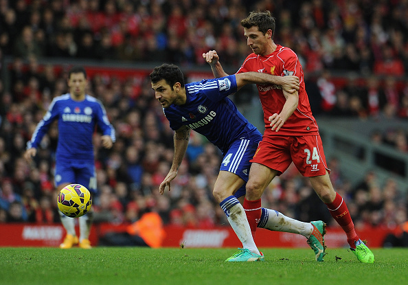 Fabregas đã dính chấn thương sau trận thắng Liverpool