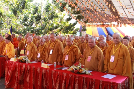 Các chức sắc của Giáo hội Phật giáo Việt Nam tưởng niệm về những người đã khuất vì TNGT