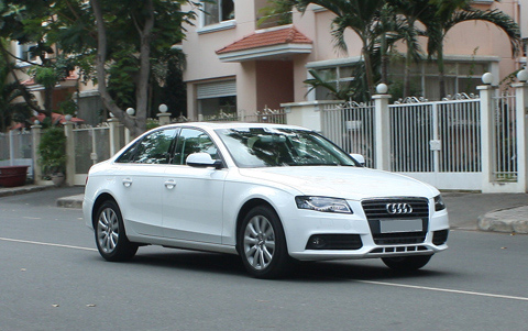 Lỗi phần mềm điểu khiển túi khí là nguyên nhân khiến Audi Việt Nam triệu hồi A4
