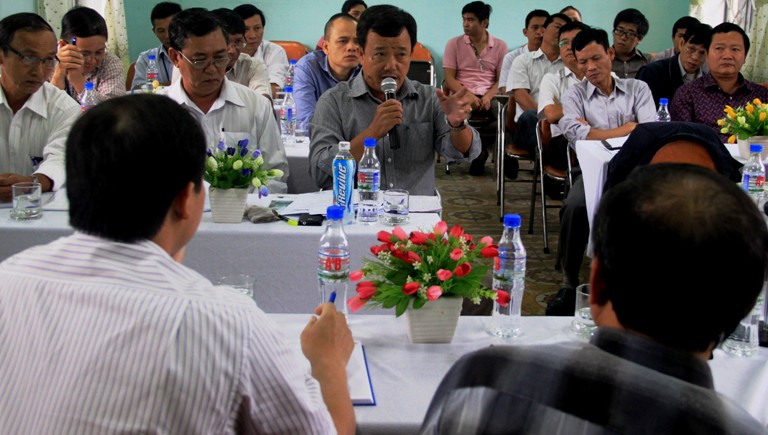 Đoàn công tác lắng nghe ý kiến các doanh nghiệp vận tải Đà Nẵng.