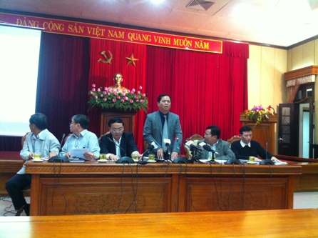 Ông Đỗ Mạnh Hải phát biểu tại cuộc giao ban báo chí do Thành ủy tổ chức ngày 11/11