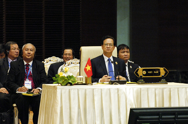 Thủ tướng Nguyễn Tấn Dũng tham dự Hội nghị ASEAN + 3