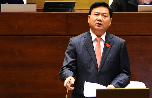 Bộ trưởng Bộ GTVT Đinh La Thăng trả lời chất vấn tại Quốc hội sáng 19/11