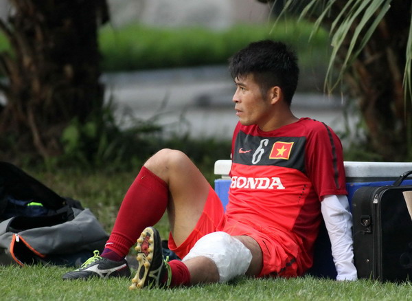 Tiền vệ Minh Châu gần như chắc chắn lỡ AFF Suzuki Cup 2014