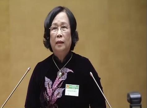 Bộ trưởng Phạm Thị Hải Chuyền trả lời chất vấn trước QH sáng nay