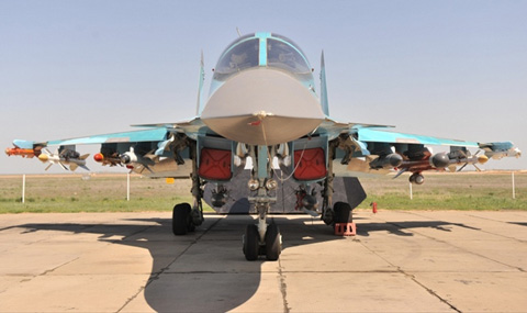 Máy bay ném bom 2 chỗ ngồi Su-34
