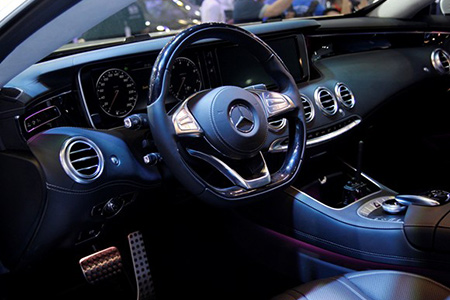 Nội thất Mercedes-Benz S500 4MATIC coupe - Ảnh: Bobi