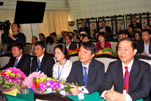 Ông Vũ Anh Minh là người ngồi đầu tiên (bên phải) tại kỳ thi tuyển Vụ trưởng Vụ QLDN.