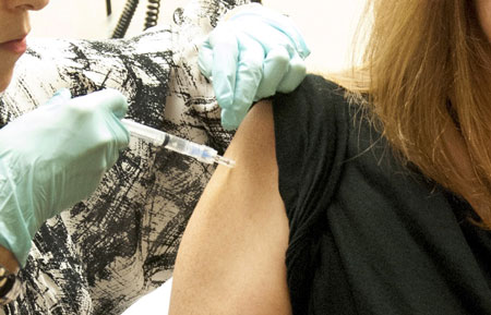 Các nhà nghiên cứu Mỹ đã thử nghiệm thành công một loại vắc xin ngừa Ebola
