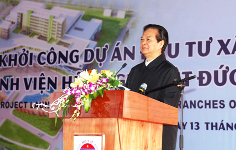 Thủ tướng Nguyễn Tấn Dũng phát biểu tại lễ khởi công - ảnh VGP