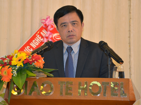 Phó chủ tịch UBND tỉnh Nghệ An - Huỳnh Thanh Điền biểu dương các thành tích Sở GTVT Nghệ An đã đạt được trong năm 2014