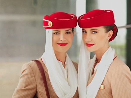 Các nữ tiếp viên của Emirates rất đa dạng sắc tộc