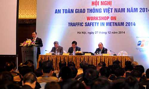 Phó Chủ tịch chuyên trách UB An toàn giao thông quốc gia Khuất Việt Hùng 