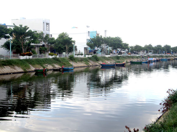 Sông Phú Lộc