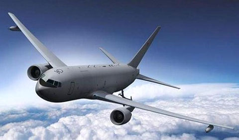 Theo tính toán, buồng lái của KC-46A trang bị hoàn toàn bằng kỹ thuật số. Chiếc máy bay này có thể bay với vận tốc 920 km/h với bán kính hoạt động là 12.200 km.