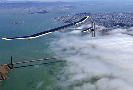 Máy bay Solar Impulse. 