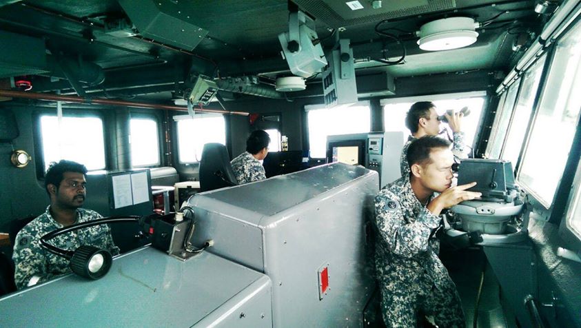 Hải quân Singapore hỗ trợ Indonesia tìm kiếm hành khách hộp đen máy bay QZ8501