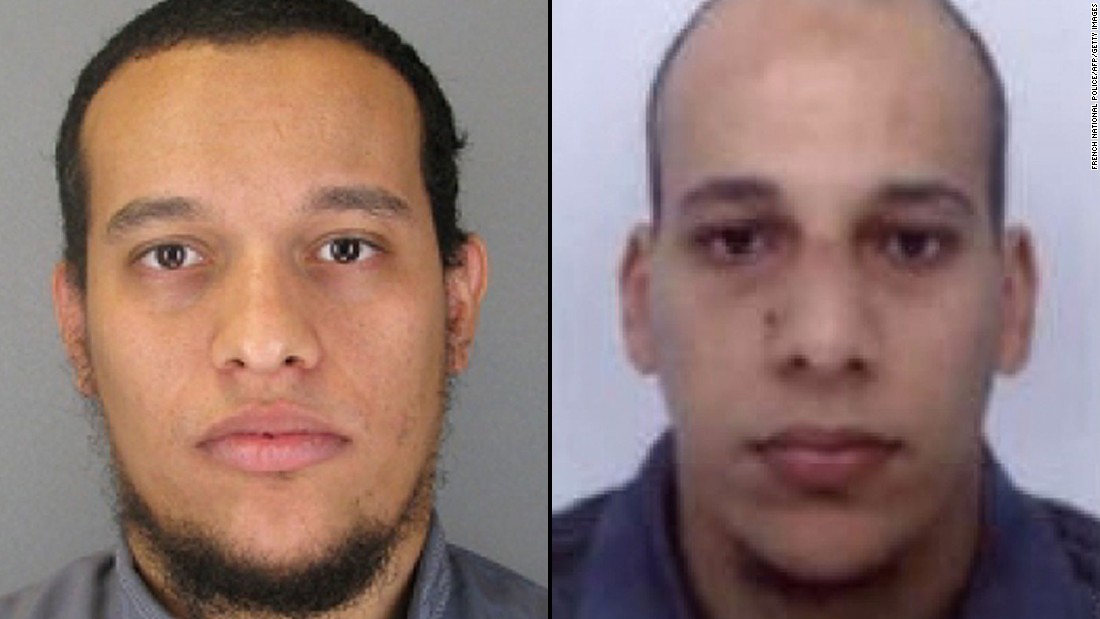 Cherif Kouachi, trái, và Said Kouachi, phải, là nghi phạm trong vụ tấn công Paris