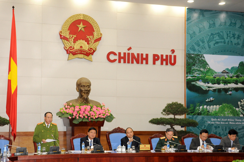 Thượng tướng Lê Quý Vương - Thứ trưởng Bộ Công an phát biểu tại hội nghị 