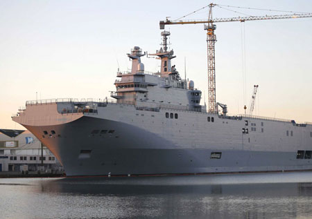 2 tàu chiến Mistral Nga đặt Pháp đóng từ năm 2011 trị giá 1,2 tỷ euro