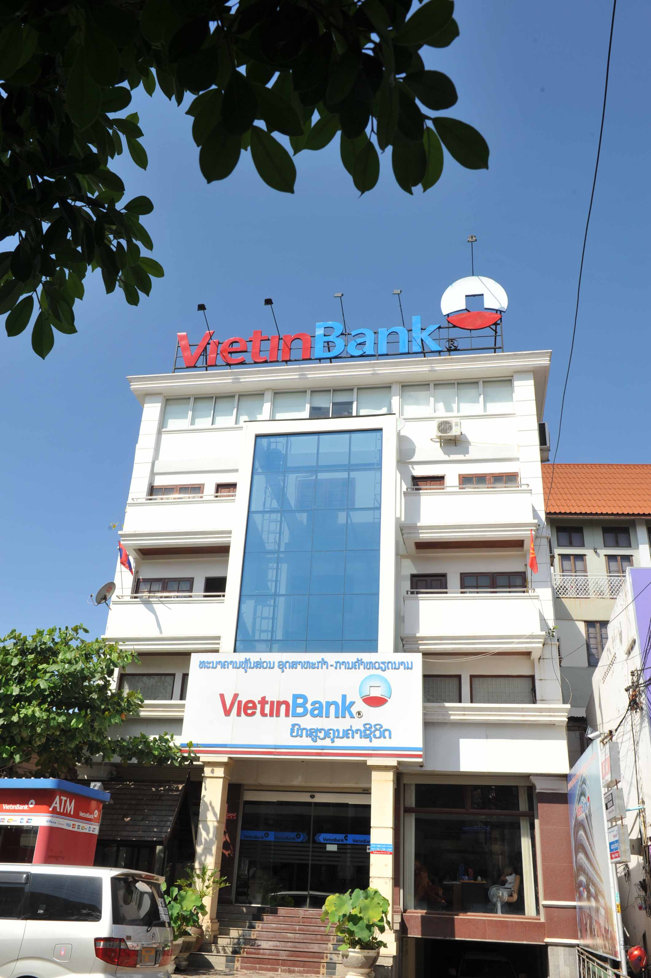 Trụ sở Ngân hàng trách nhiệm hữu hạn Công thương Việt Nam tại Lào
