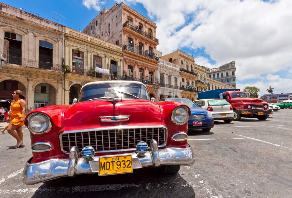 Hầu hết xe hơi tại Cuba hiện nay đều là những chiếc xe cổ lỗ sỹ