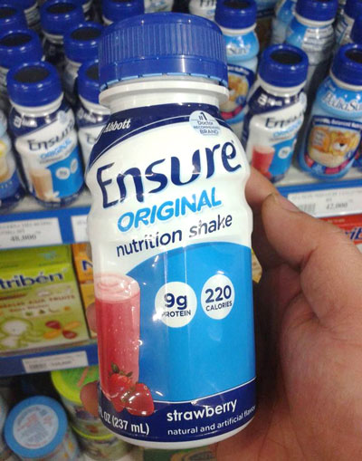 Sữa nước Ensure “not to be sold in Vietnam” vẫn được bán rộng rãi trên thị trường