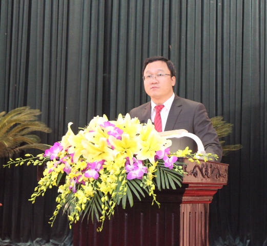 Ông Khuất Việt Hùng - Phó chủ tịch chuyên trách Ủy Ban ATGT Quốc Gia phát biểu tại Hội nghị