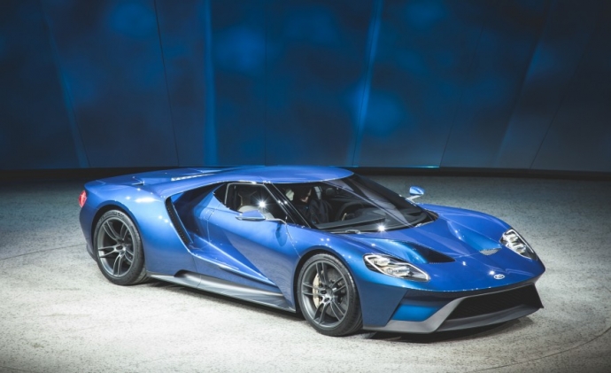 Ford-GT-concept-206-876x535