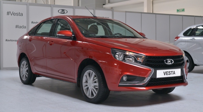 2449479337-2016-lada-vesta-ilk-uretim-resim-galeri