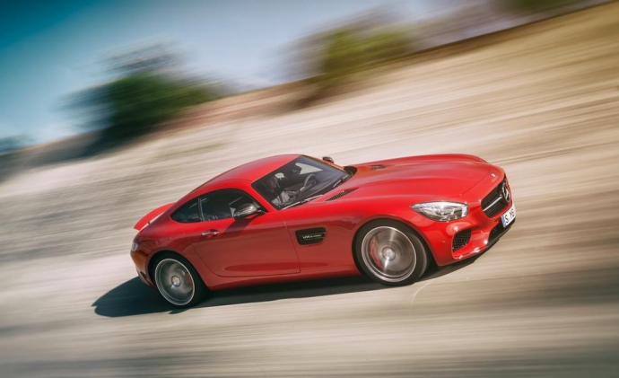 2016-mercedes-amg-gt-s-photo-648143-s-986x603