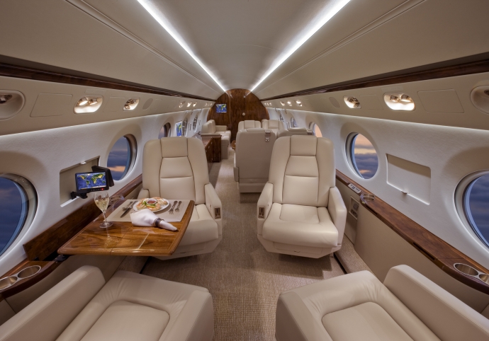 Gulfstream G-550 thuộc sở hữu của doanh nhân người
