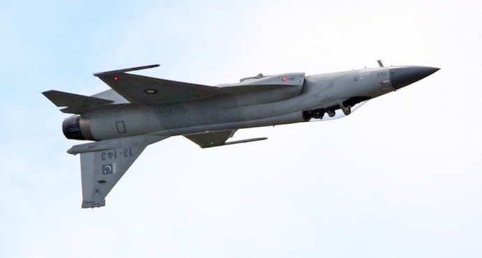 Máy bay chiến đấu “thần sấm” JF-17 clà sự hợp tác 