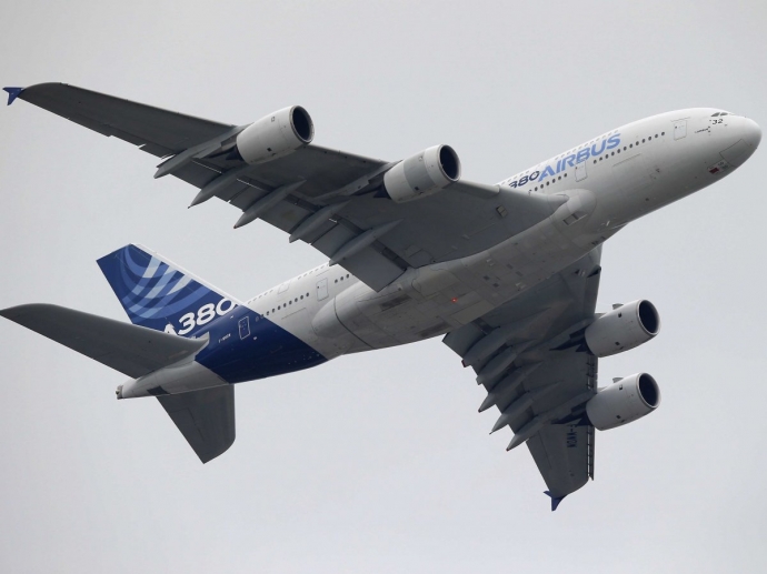 Máy bay khổng lồ A380 thu hút sự chú ý của nhiều k