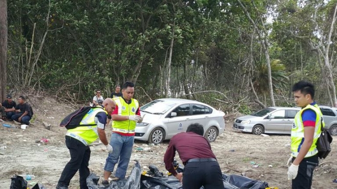 Cảnh sát Malaysia đã phát hiện 13 thi thể 