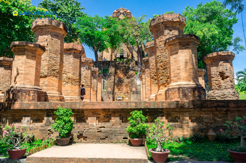 ponagar-temple