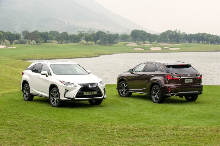 Lexus-RX-2016-1