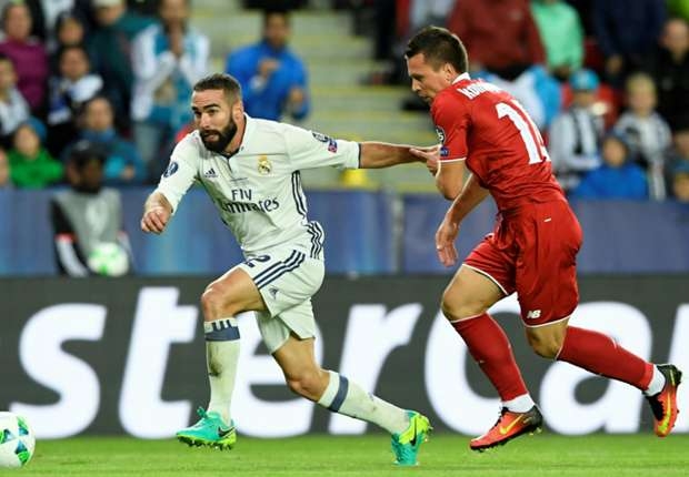 yevhen-konoplyanka-dani-carvajal-real-madrid-sevil