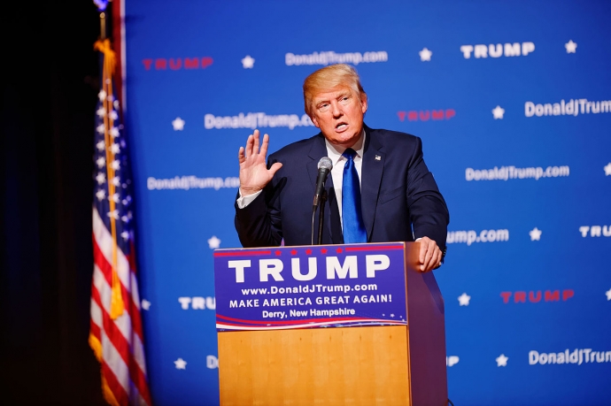 Mr_Donald_Trump_New_Hampshire_Town_Hall_on_August_