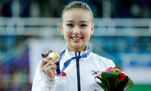 Son Yeon Jae3