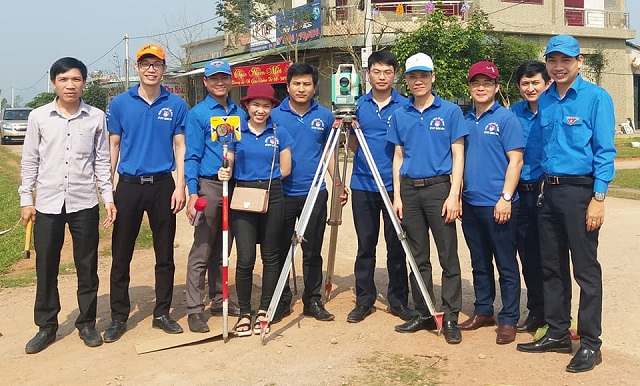 Tổ xung kích Đoàn TN Sở GTVT Quảng Bình