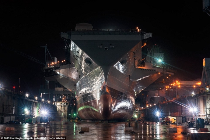 USS Gerald R. Ford 0