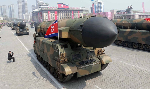 Tên của của Triều Tiên xuất hiện trong duyệt binh 