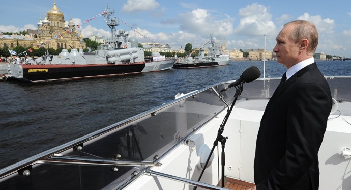 Một cuộc diễu hành của Hải quân Nga tổ chức