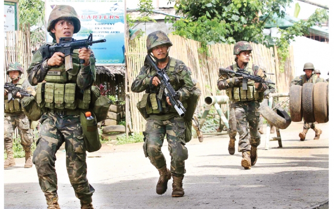 Quân đội Philippines đang chiến đấu chống khủng bố