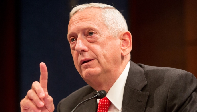 Tướng James Mattis