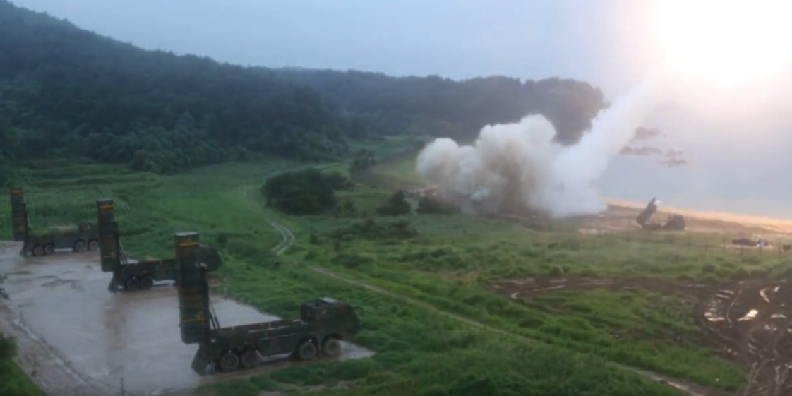 US-South Korean military fire missiles