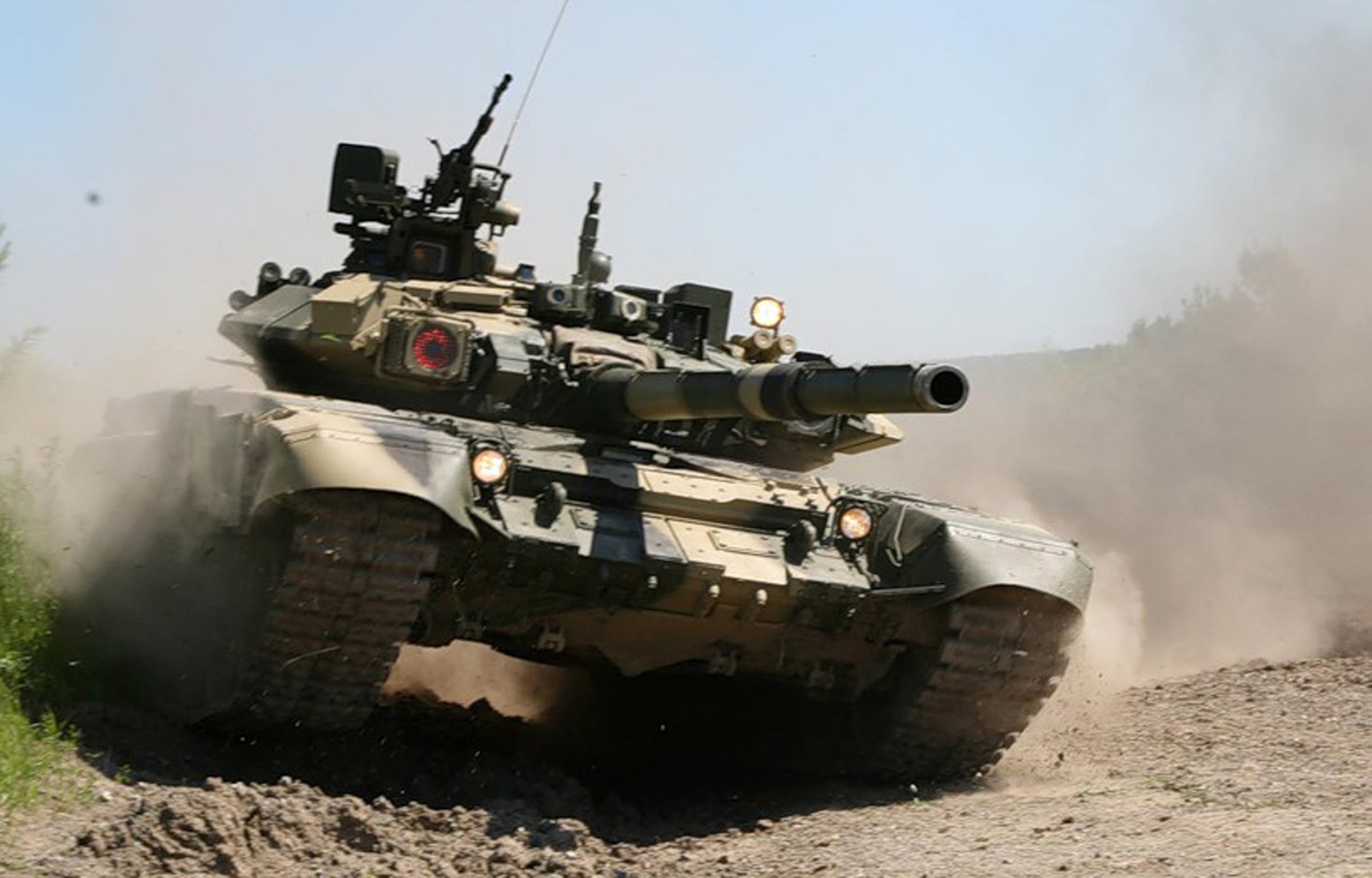 2017.9.14 xe tăng T-90
