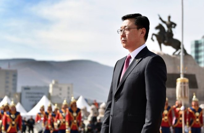 Thủ tướng Jargaltulgyn Erdenebat đã bị cách chức
