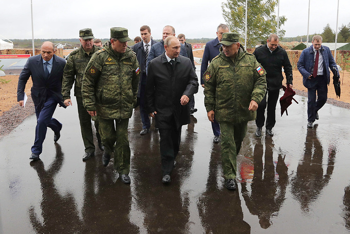 Tổng thống Nga Putin dự tập trận Zapad 2017